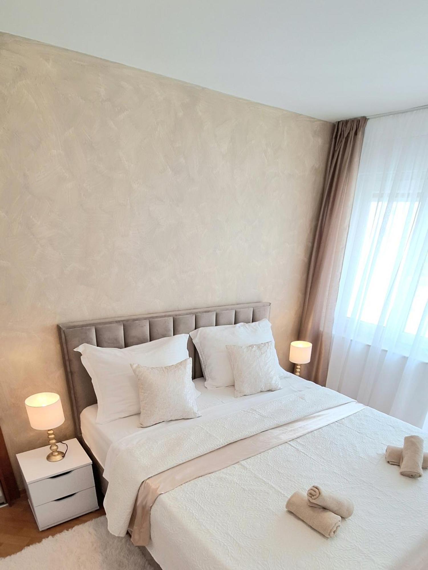 Apartment Leona Сплит Екстериор снимка